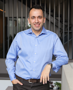 Dt. Dr. Selim Günsoy - Protez Uzmanı, Diş Hekimi